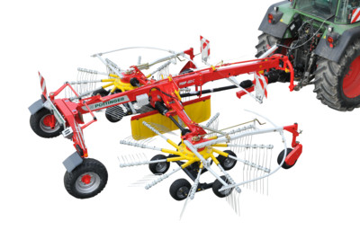 pottinger-top-c-rakes-with-2-rotors-with-centre-swath-delivery