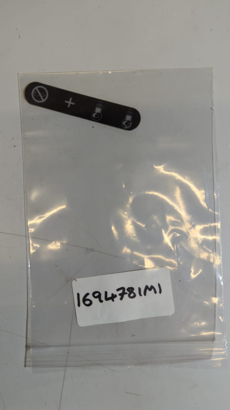 decal-1694781m1